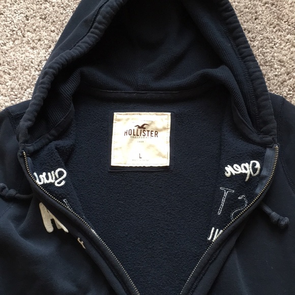 Hollister Women’s Hoodie - Picture 3 of 5